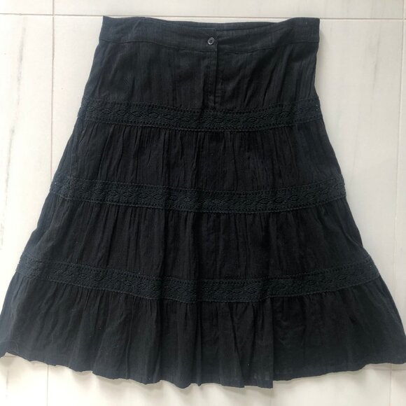 H&M Women's Black Frilly Skirt Size 4 - Picture 1 of 5
